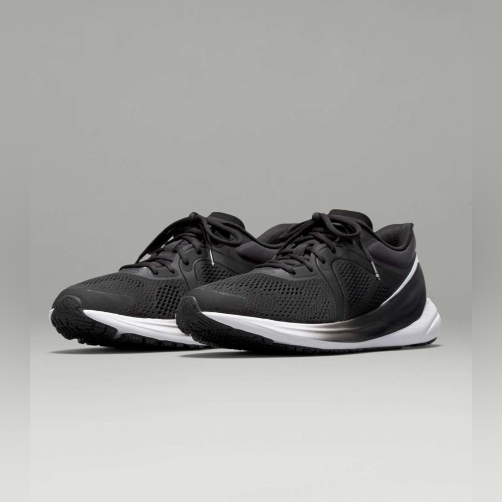 Lululemon Blissfeel Shoes